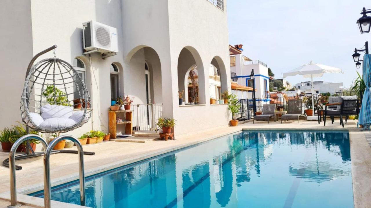 Shared Pool Flat Located 3 Min To Beach In Kalkan Apartamento Exterior foto